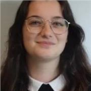 Ancienne élève diplômée d'un bac général spécialité maths physique chimie et maths expertes